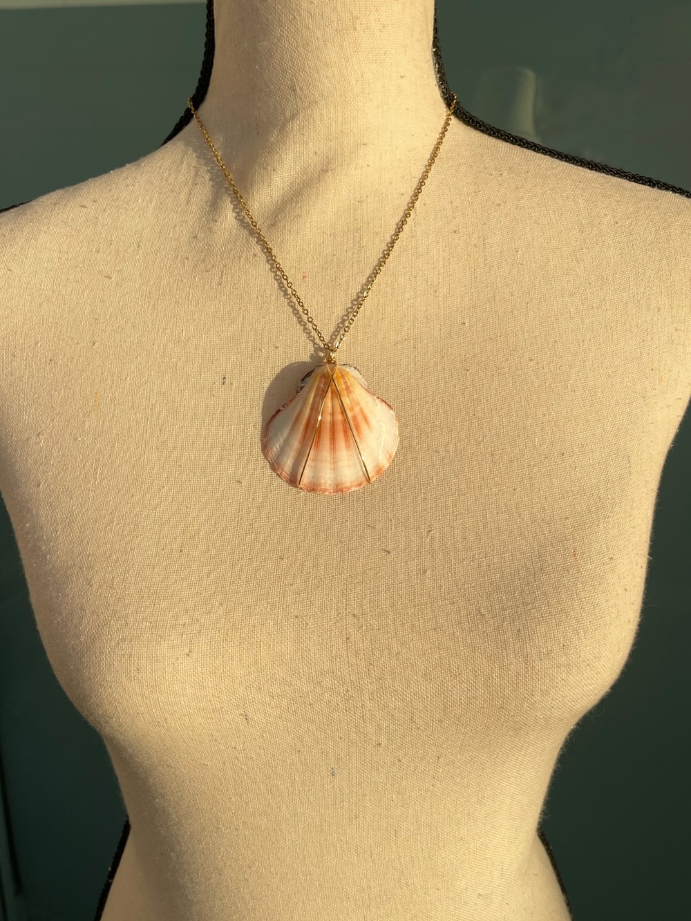 Orange and Pink Scallop Shell Pendant Necklace on Gold Chain